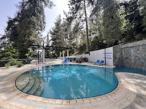 Seasonal outdoor pool - Poed Residences (Platres)