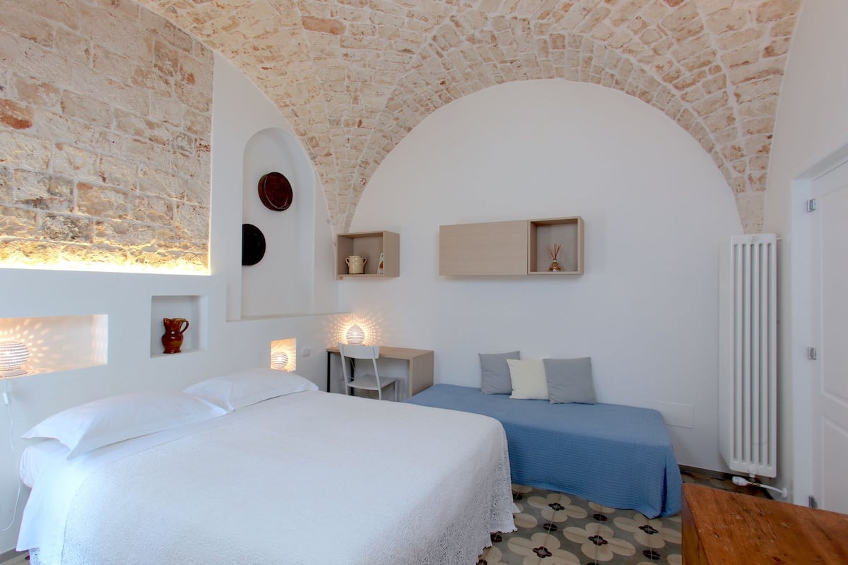 Exclusive Double or Twin Room, Multiple Beds, Garden View | Minibar, desk, soundproofing, cribs (surcharge)