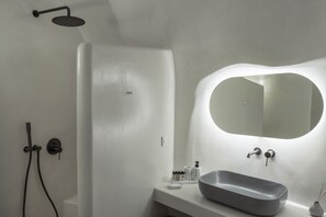 Villa | Bathroom - Villa Dio (Santorini)