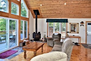 Smart TV, fireplace, video games, DVD player