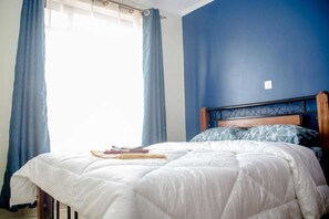 Iron/ironing board, free cribs/infant beds, free WiFi - The Mayal Homestay (Nairobi)