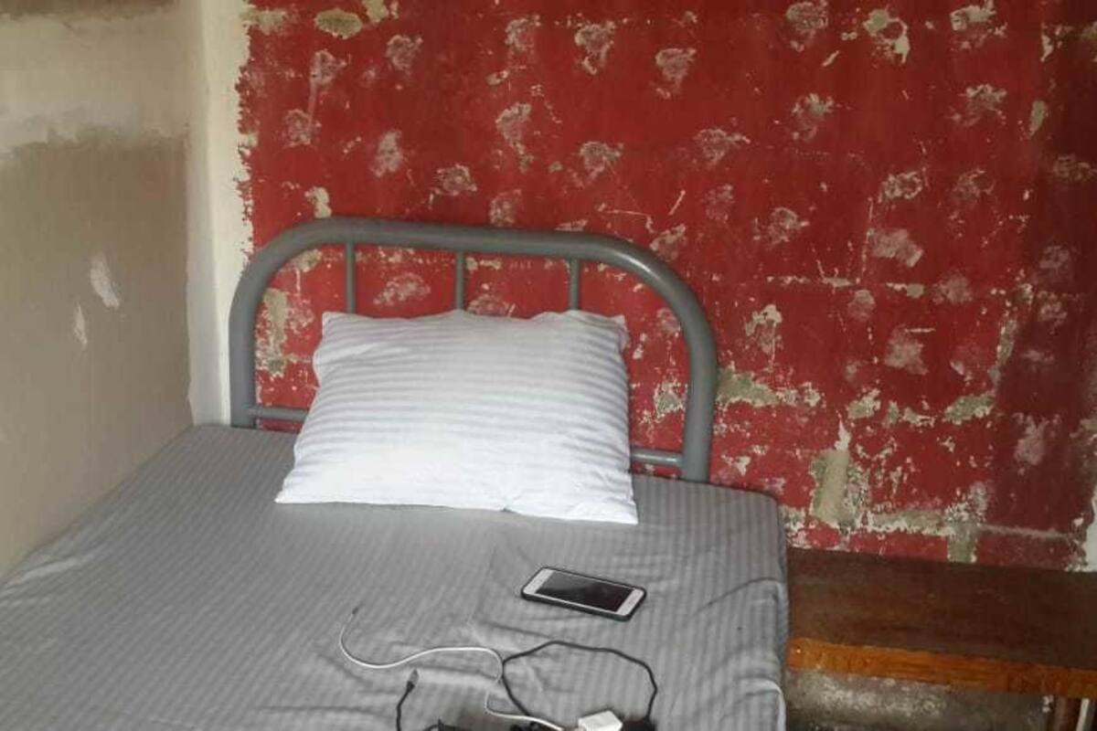 Classic Single Room, 1 Bedroom, Garden View | WiFi (free), bed sheets