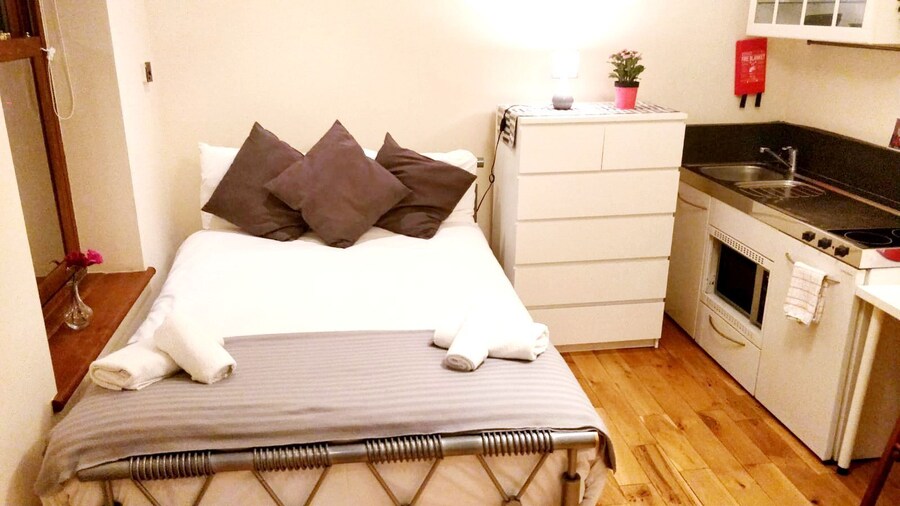 White's Row Resident