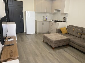 1 habitación, ropa de cama de alta calidad y escritorio