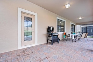 House | BBQ/picnic area