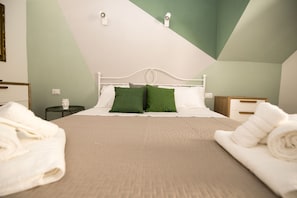 Habitación doble estándar | Wifi gratis y ropa de cama 
