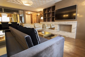 Apartment | Living room