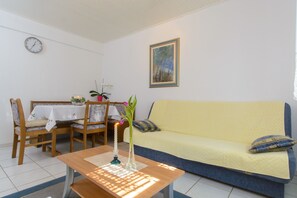 Interior - Holiday Apartments Ciovo (Okrug)