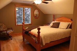 2 多间卧室、旅行婴儿床、免费 WiFi、床单