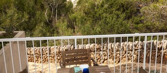 Apartment with Seaviews, terrace, WIFI, fully equipped, Ideal for families