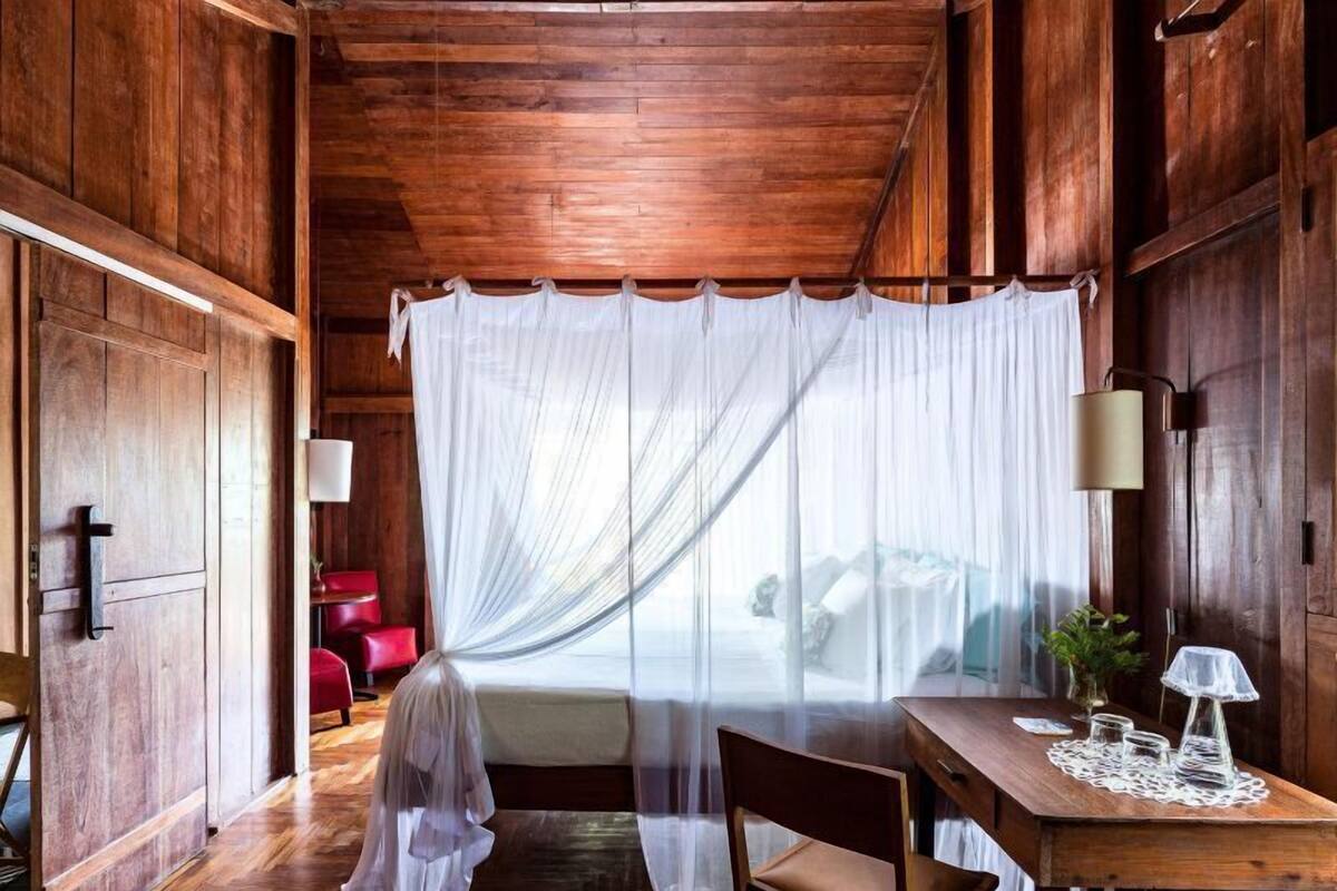 Family Cabin, 2 Bedrooms, Connecting Rooms, Beachfront