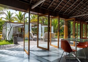 Restaurant - Hotel Vila Naia (Prado)