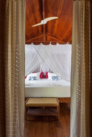 Deluxe Cabin, 1 Bedroom, Terrace, Garden View