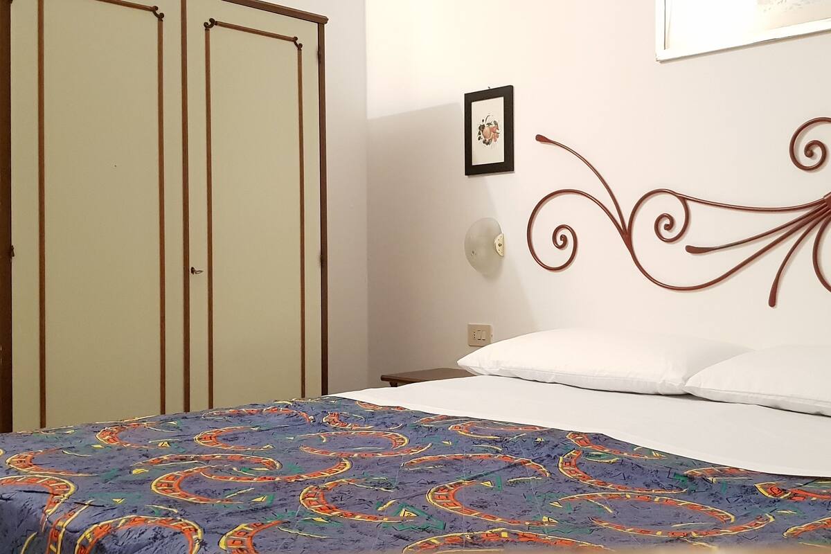 Individually decorated, individually furnished, free WiFi, bed sheets