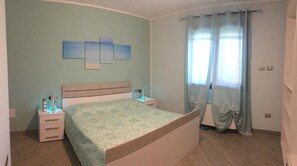 Habitación con 1 cama matrimonial o 2 individuales (Mare) | Insonorización, wifi gratis y ropa de cama 