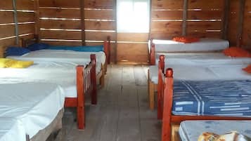 Cabane, vue plage | Intérieur