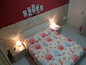 Habitación doble Elite, vista al jardín (External Bathroom) | Ropa de cama de alta calidad y camas con efecto memoria