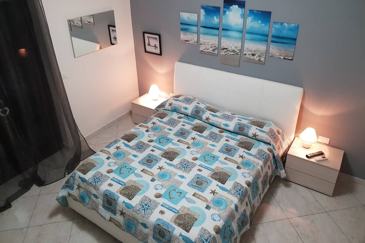 Habitación doble Deluxe, vista al jardín | Ropa de cama de alta calidad y camas con efecto memoria