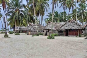 Bed sheets - Cabins on paradise San Blas island (Narganá)