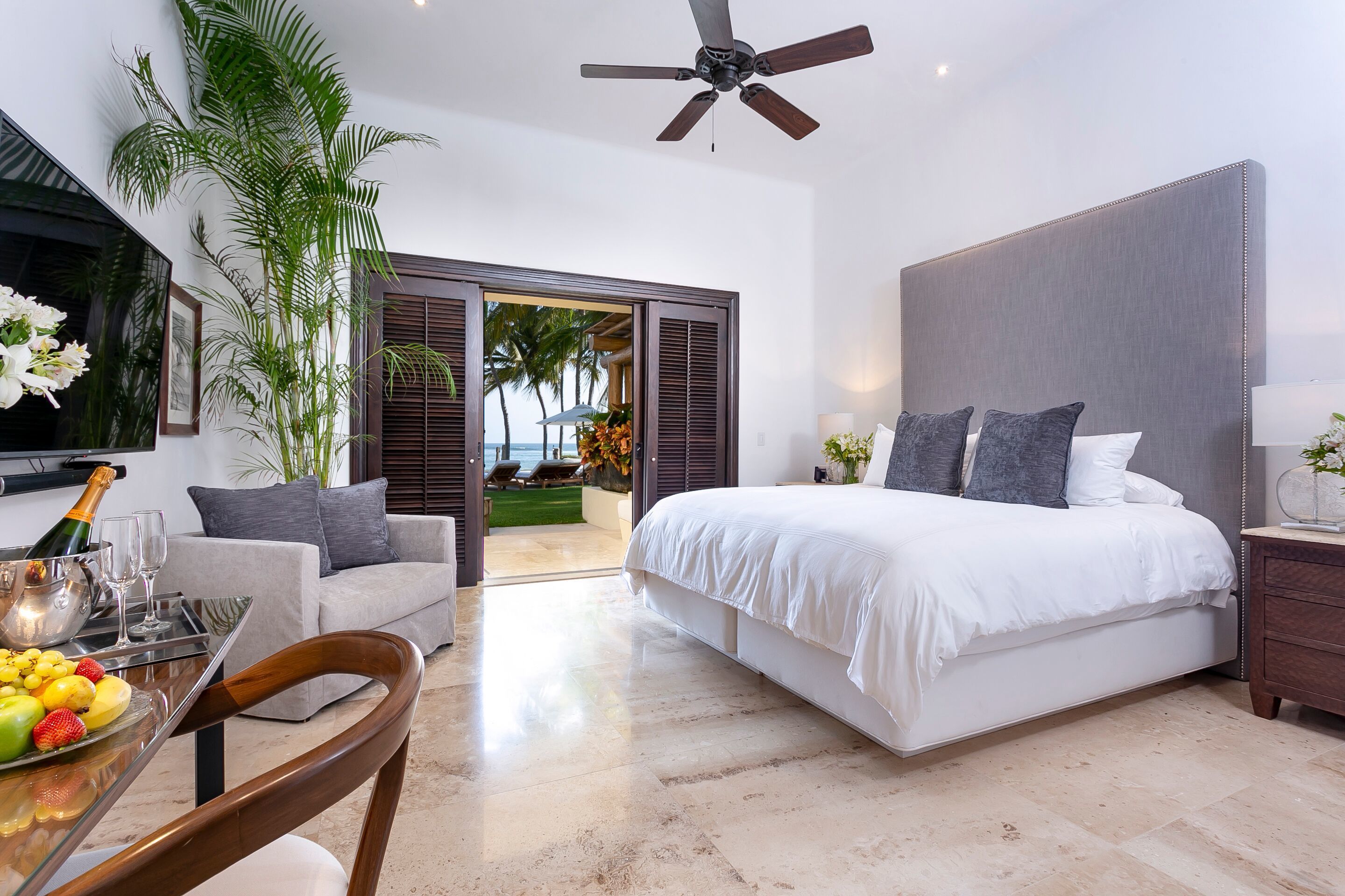 Luxury Villa | Premium bedding, Select Comfort beds, in-room safe