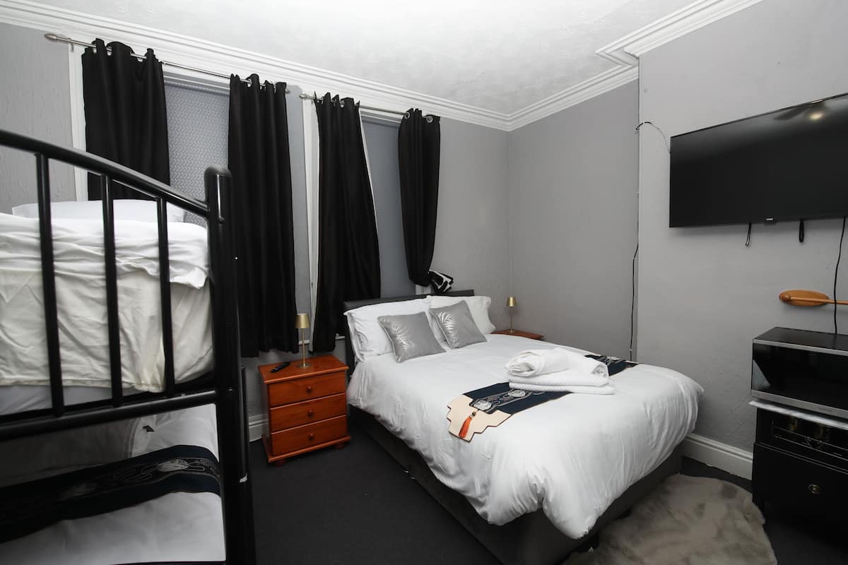 Standard Family Room for 4