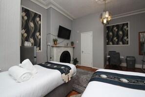 Standard Double Room | Iron/ironing board, free WiFi, bed sheets
