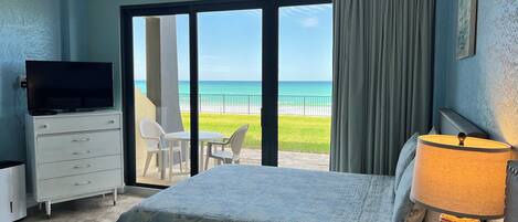 1 dormitorio, tabla de planchar con plancha, wifi gratis y ropa de cama