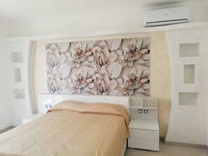 Hochwertige Bettwaren, Tempur-Pedic-Betten, Minibar, Zimmersafe