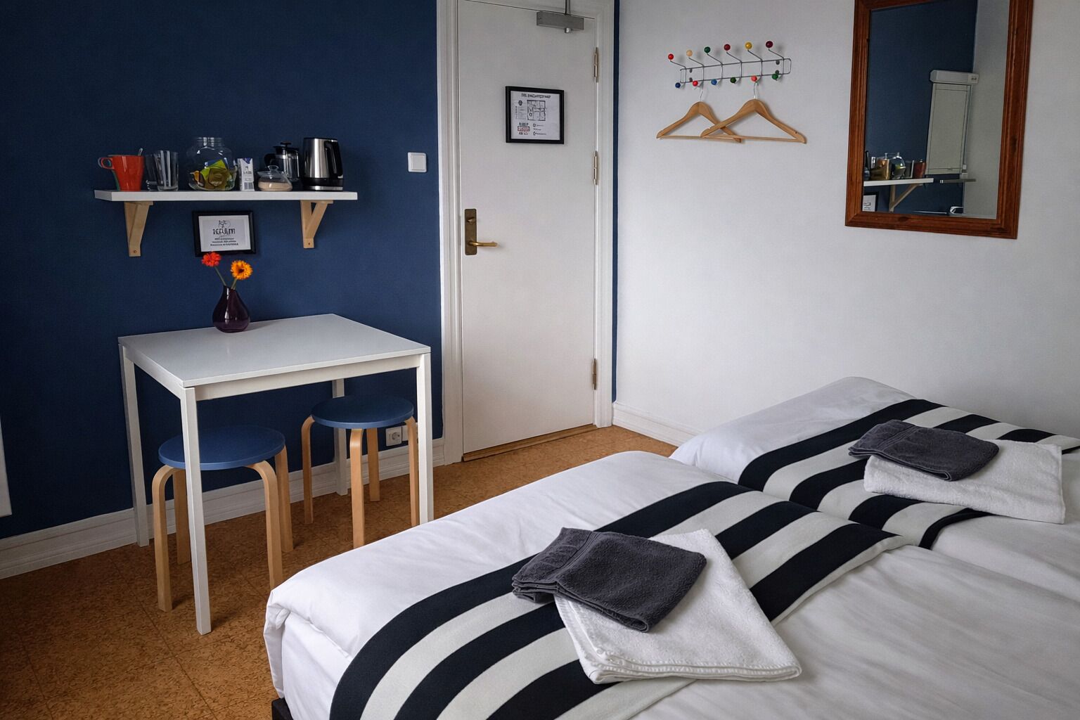 Photo - Refurinn Reykjavik Guesthouse - Hostel