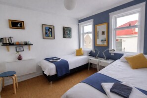 Hypo-allergenic bedding, individually decorated, individually furnished - Refurinn Reykjavik Guesthouse - Hostel (Reykjavik)