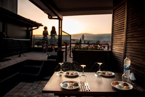 Breakfast, lunch, dinner served; Turkish cuisine  - The Liwan Deluxe Hotel - Boutique Class (Antakya)