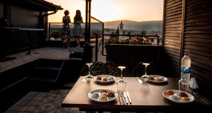 The Liwan Deluxe Hotel - Boutique Class