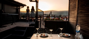 The Liwan Deluxe Hotel - Boutique Class