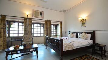 Family Room | 1 bedroom, individually decorated, individually furnished, desk