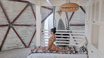 Signature Duplex | Individually decorated, individually furnished, bed sheets