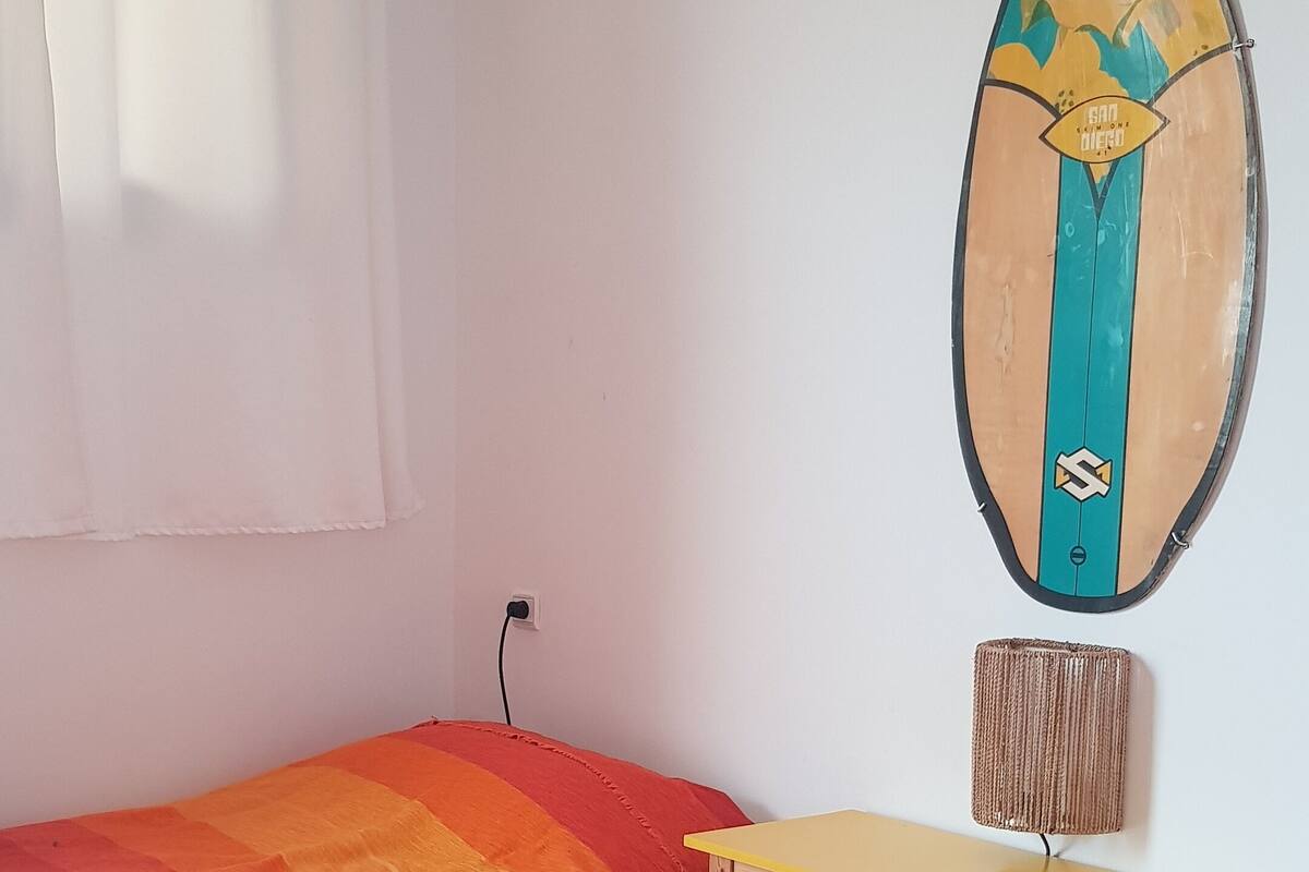 Classic Double or Twin Room | Individually decorated, individually furnished, bed sheets