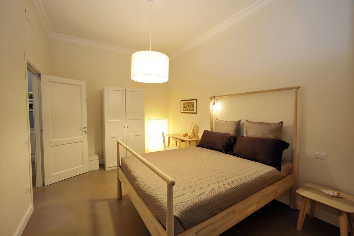 Double Room, 1 Queen Bed (1) | 1 bedroom, desk, iron/ironing board, free cribs/infant beds