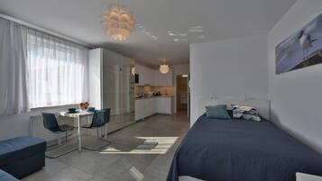 Fer et planche à repasser, Wi-Fi, draps fournis