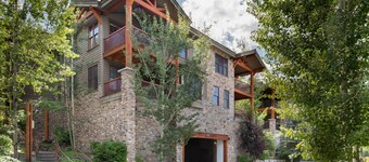 Outpost: Grand View 5130 - Air Conditioned!