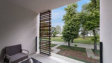 Deluxe Apartment, 2 Bedrooms, Balcony, Lake View | Balcony view