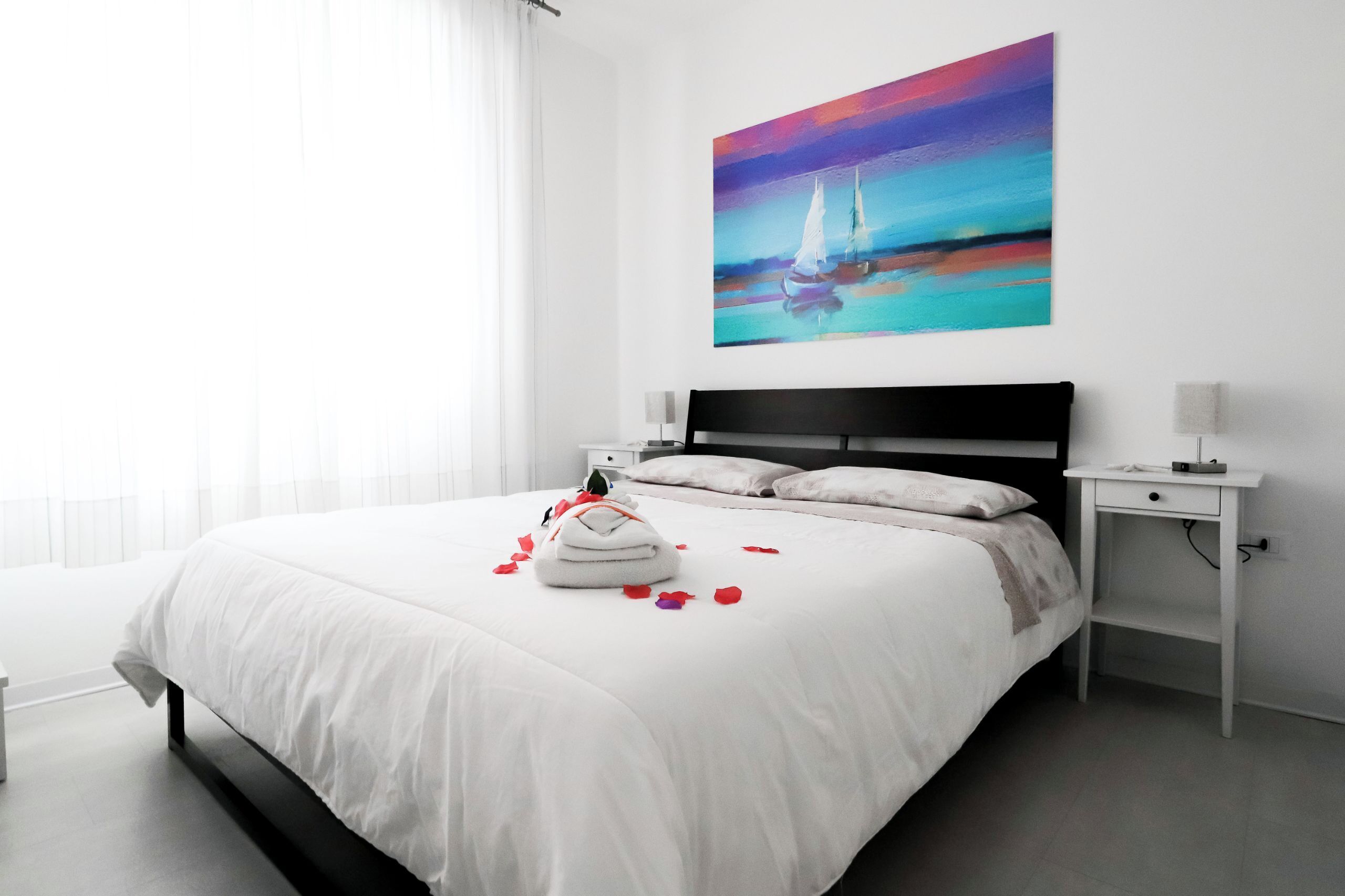 2 habitaciones, tabla de planchar con plancha y wifi gratis 