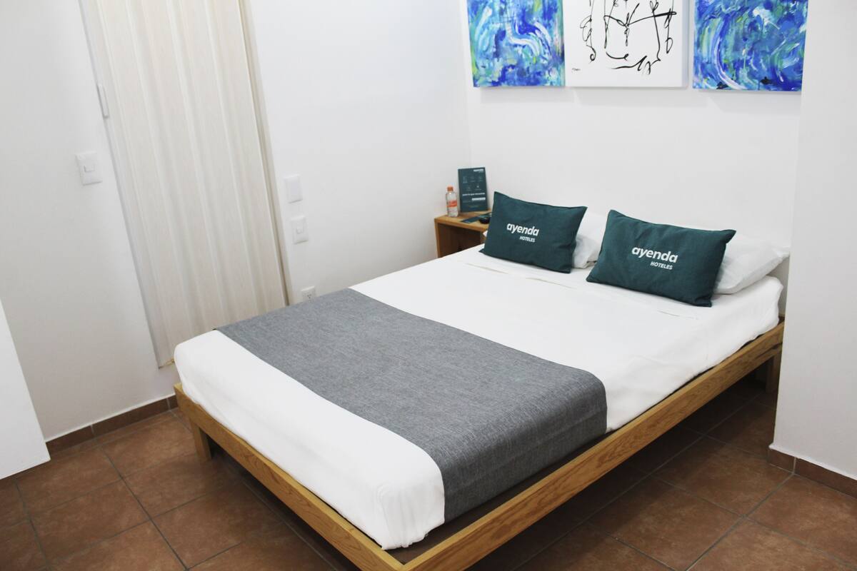 Desk, blackout curtains, free WiFi, bed sheets