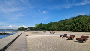 Beach nearby, sun loungers