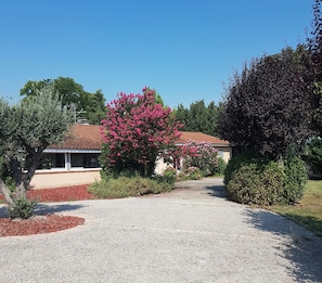 Enceinte de lâhĂ©bergement