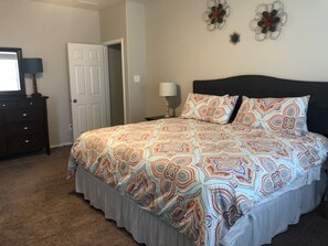 3 soveværelser, strygejern/strygebræt, Wi-Fi, sengetøj