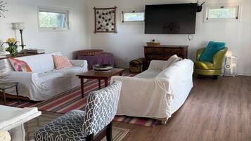 Televisión y reproductor de DVD