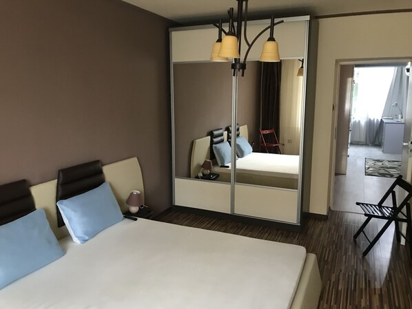 1 Schlafzimmer, Bügeleisen/Bügelbrett, WLAN, Bettwäsche