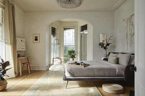 Romantic Suite | Premium bedding, minibar, in-room safe, individually decorated