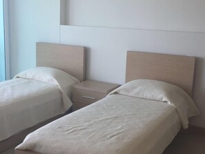 1 camera, Wi-Fi, lenzuola