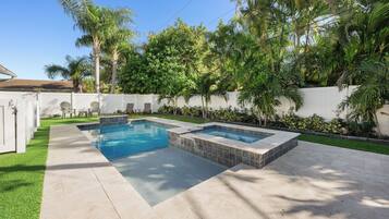 Außenpool, beheizter Pool